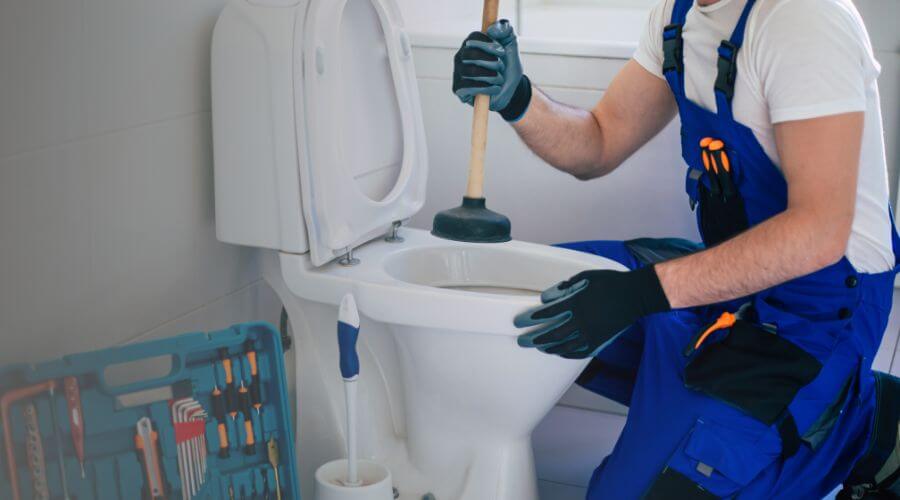 Professional clogged toilet repair in Bedford, WY